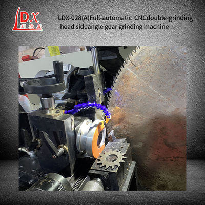 LDX-028A Całkowita CNC Dwukrotna głowica szlifująca Karbid Piła Ostrza Strona Szlifująca
