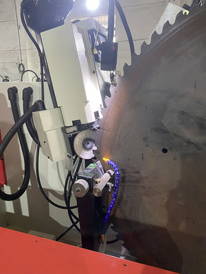 LDX-026A serwo zasilacz pełny CNC okrągła piła ostrze przednie i tylne