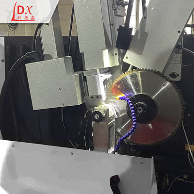 LDX-026A Guangdong Automatyczna ostrza piły okrągłej przed i po skręcie szlifowania